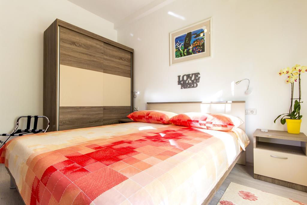 Rooms Vilena เมดูลิน ภายนอก รูปภาพ